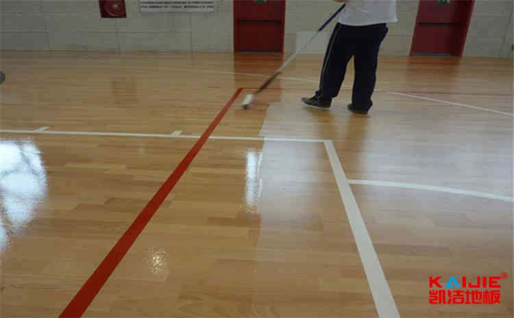 籃球場(chǎng)木地板