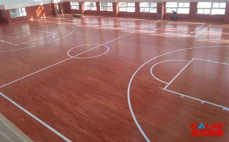 運動木地板刷油漆